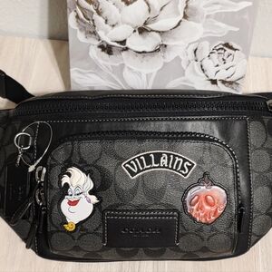 Disney X Coach Villains Black Sig CC038 Track Belt Bag With Patches Ursula Apple